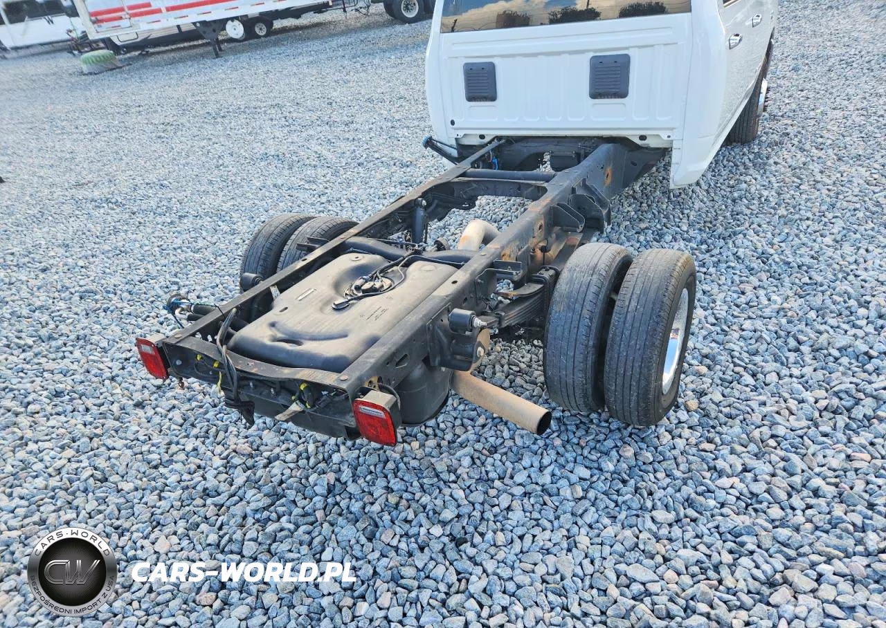 2022 Ram 3500 VIN:3C7WRTCL1NG390054 - 10