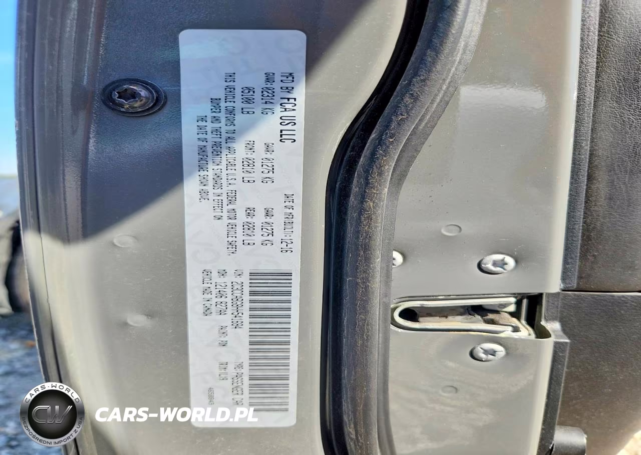 2017 Chrysler 300 S VIN:2C3CCABG8HH541684 - 12