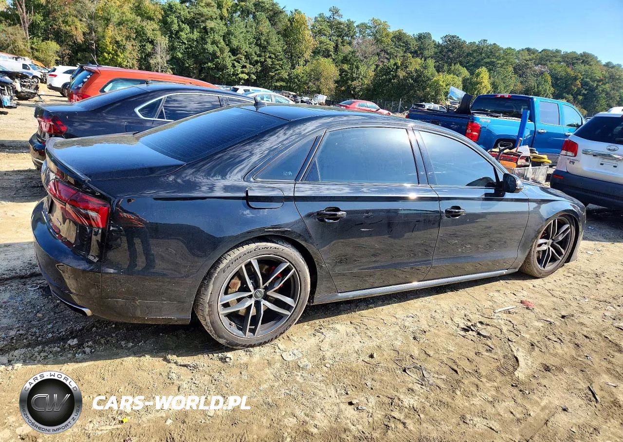 2017 Audi A8 L Quattro VIN:WAU44AFD4HN021032 - 3