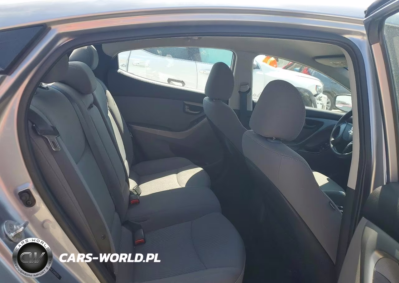 2016 Hyundai Elantra Se VIN:5NPDH4AE3GH690755 - 10