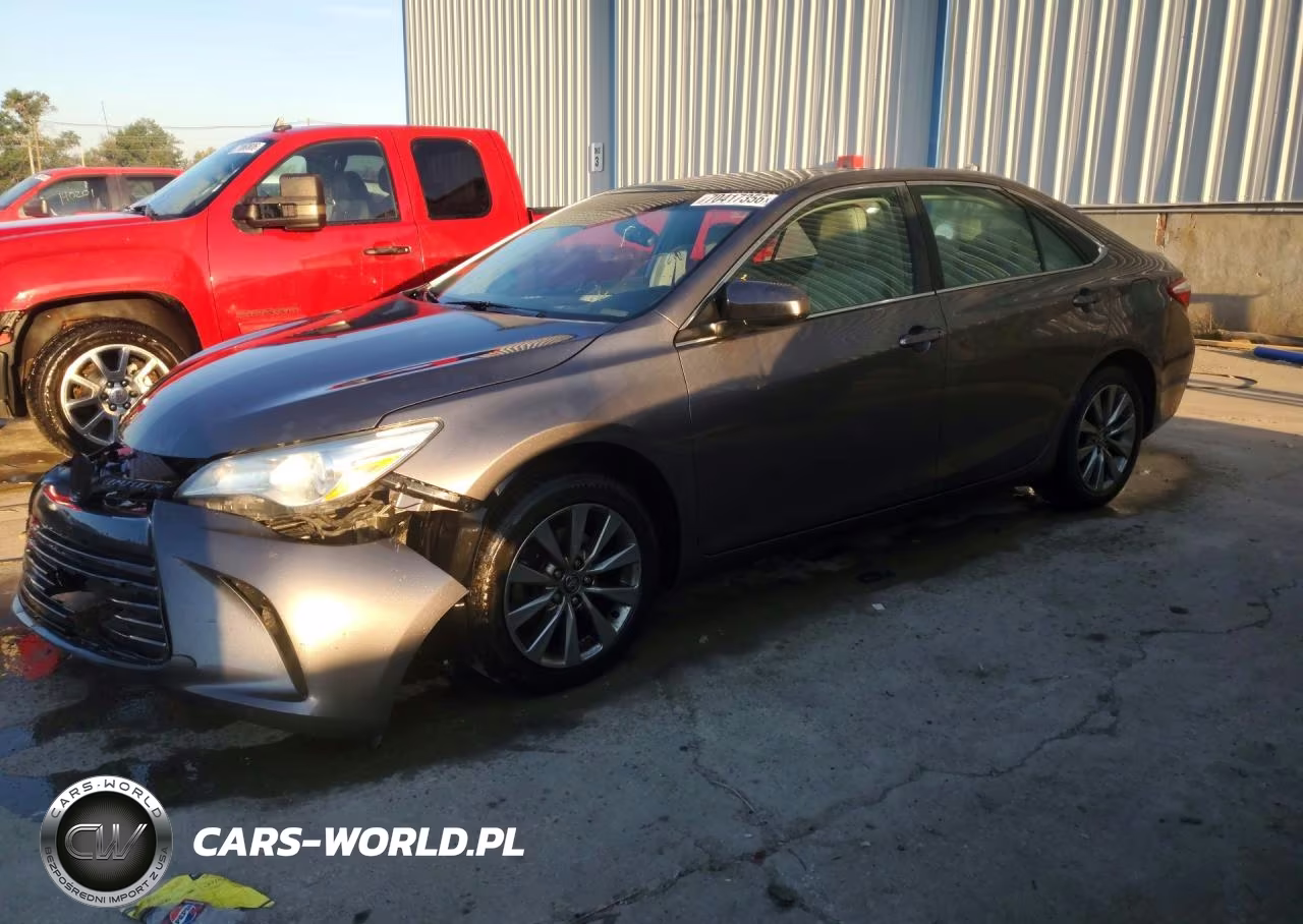 2015 Toyota Camry Xle VIN:4T1BF1FK0FU895170 - 1