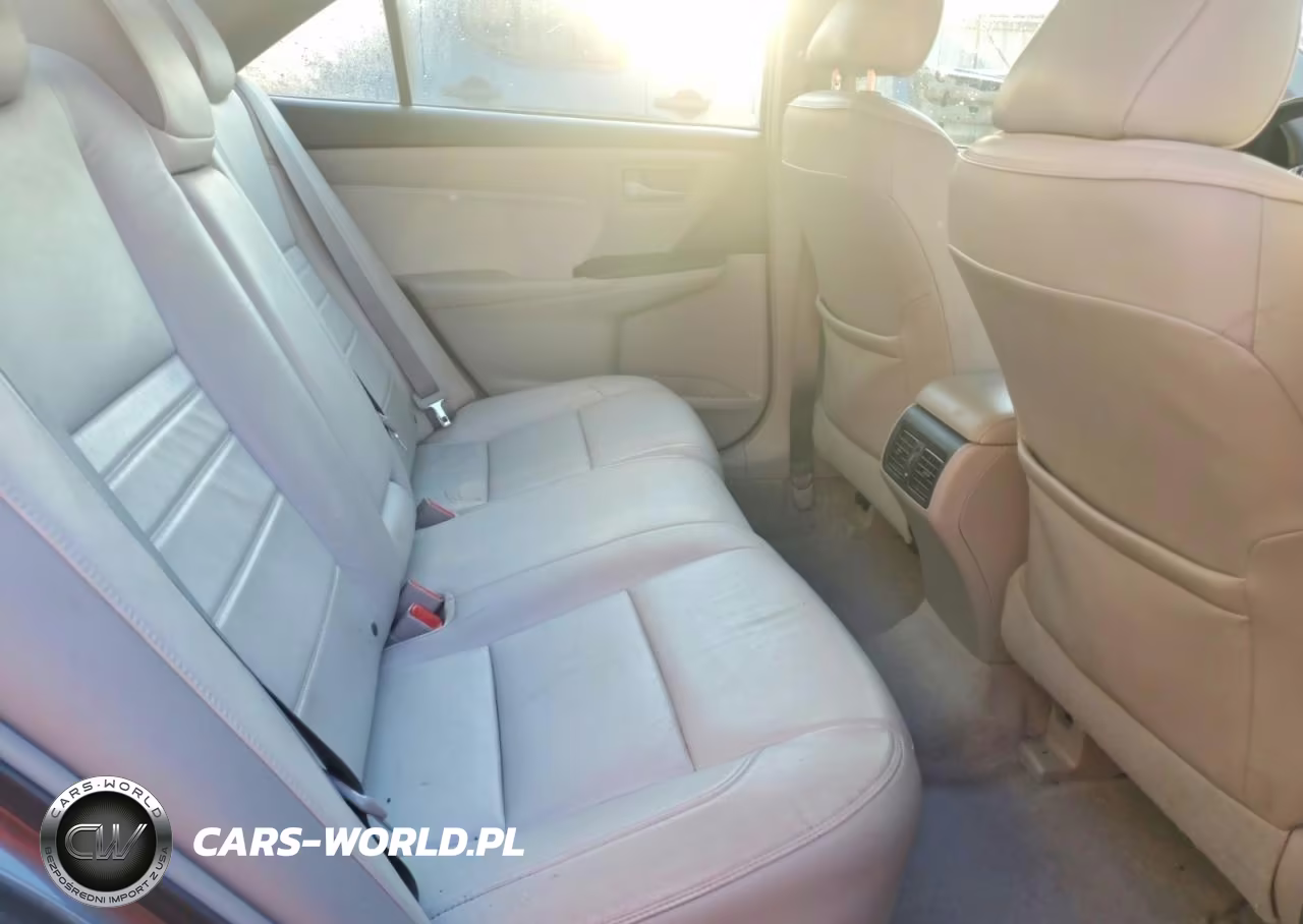 2015 Toyota Camry Xle VIN:4T1BF1FK0FU895170 - 10