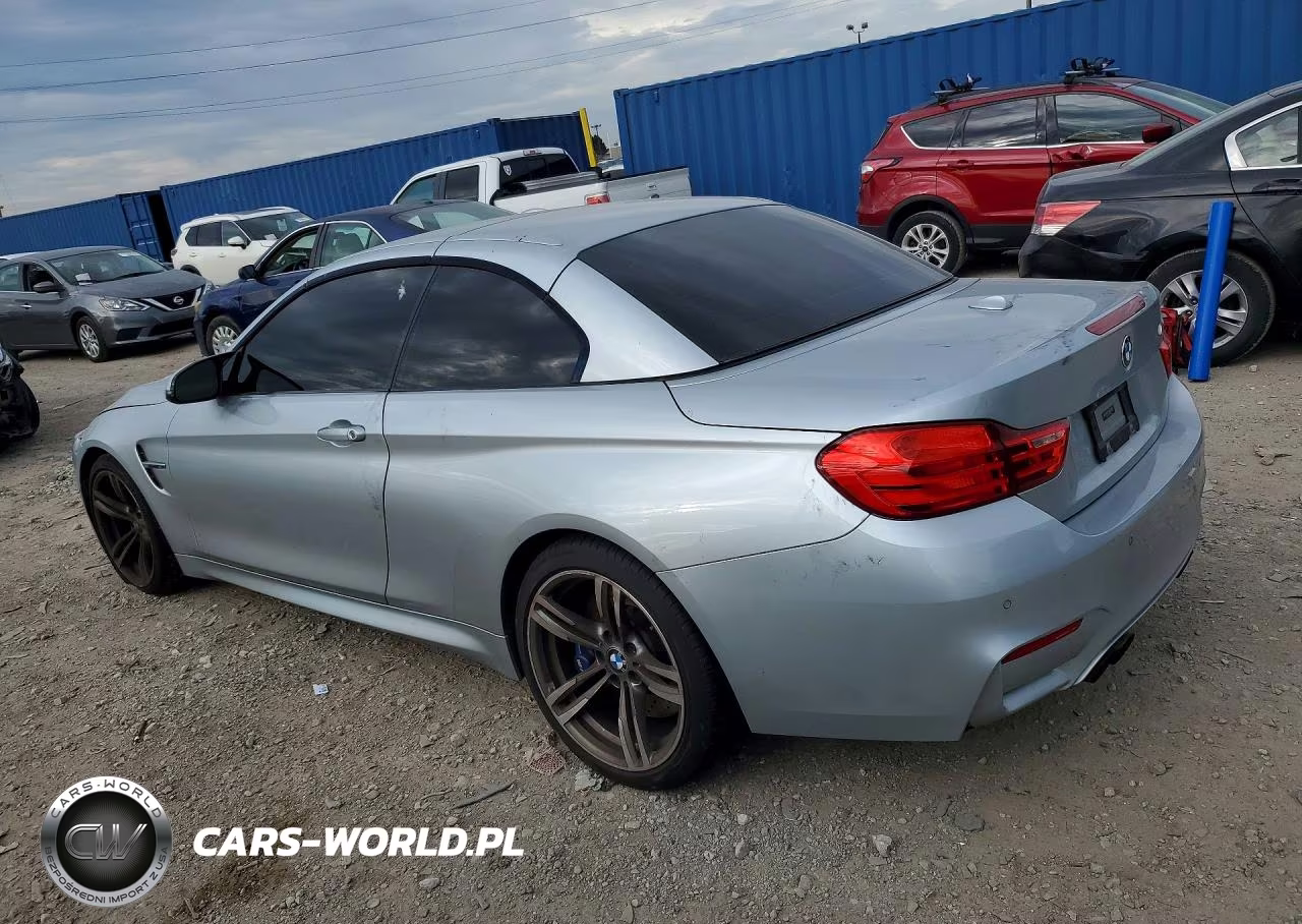 2015 BMW M4 Competition VIN:WBS3U9C51FP967139 - 2