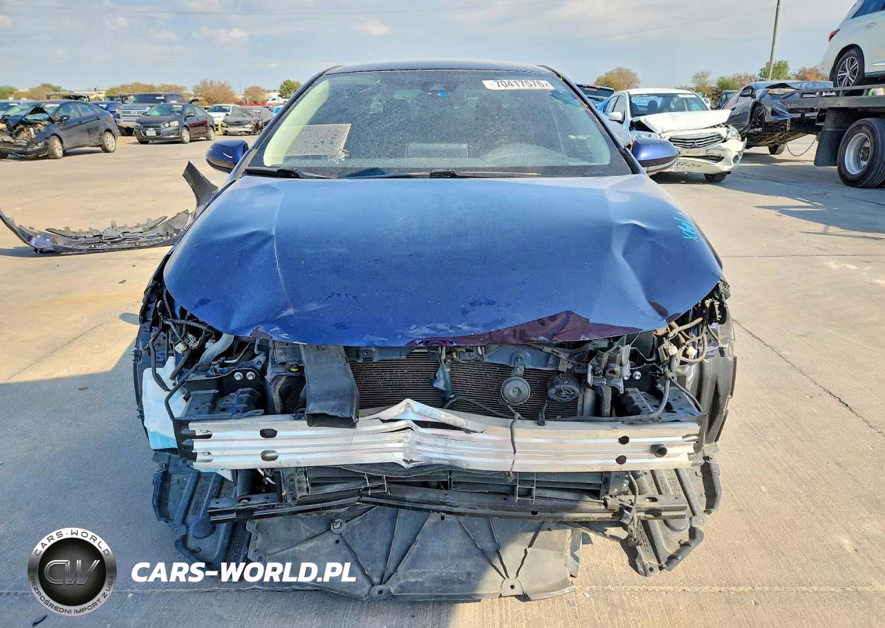 2021 Toyota Corolla Le VIN:JTDEAMDE8MJ024515 - 5