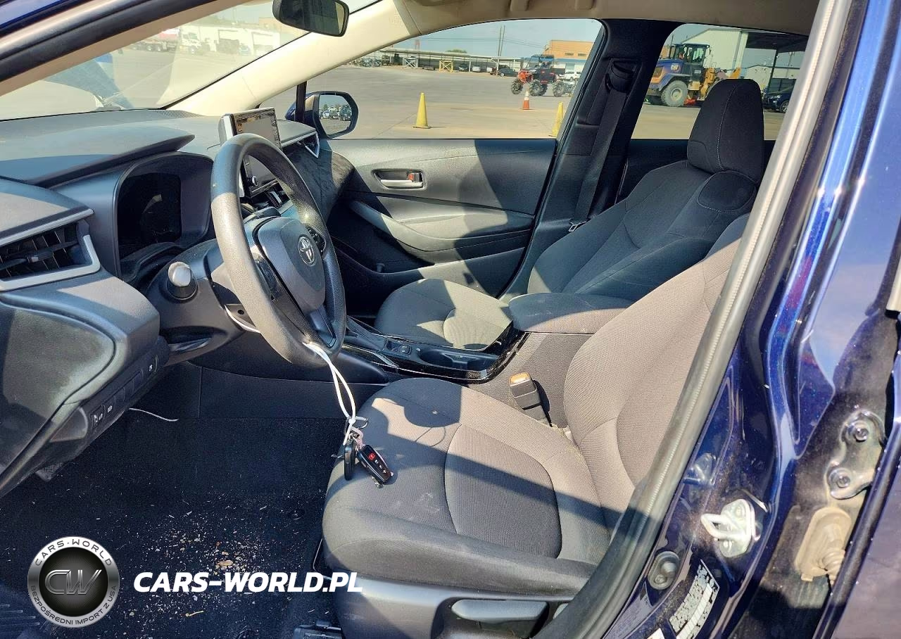 2021 Toyota Corolla Le VIN:JTDEAMDE8MJ024515 - 7
