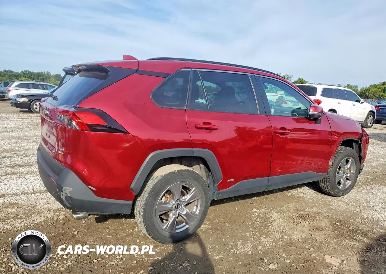 2025 Toyota Rav4 Hybrid Xle VIN:4T3RWRFV4SU165917 - 3