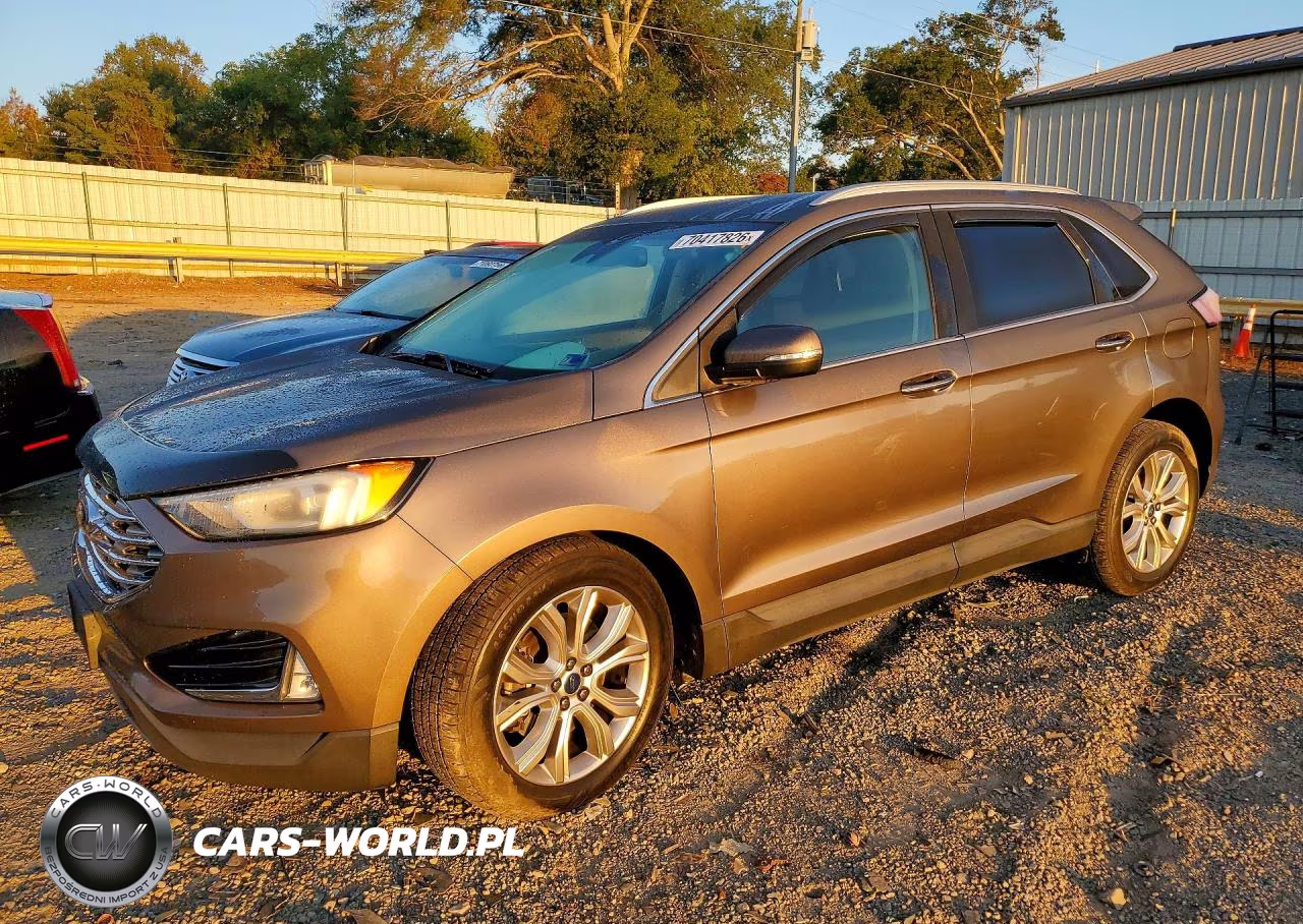 2019 Ford Edge Titanium