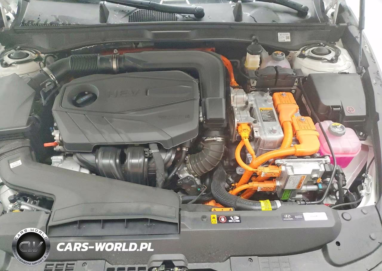2026 Hyundai Sonata Hybrid Blue VIN:KMHL24JJ0TA150853 - 11