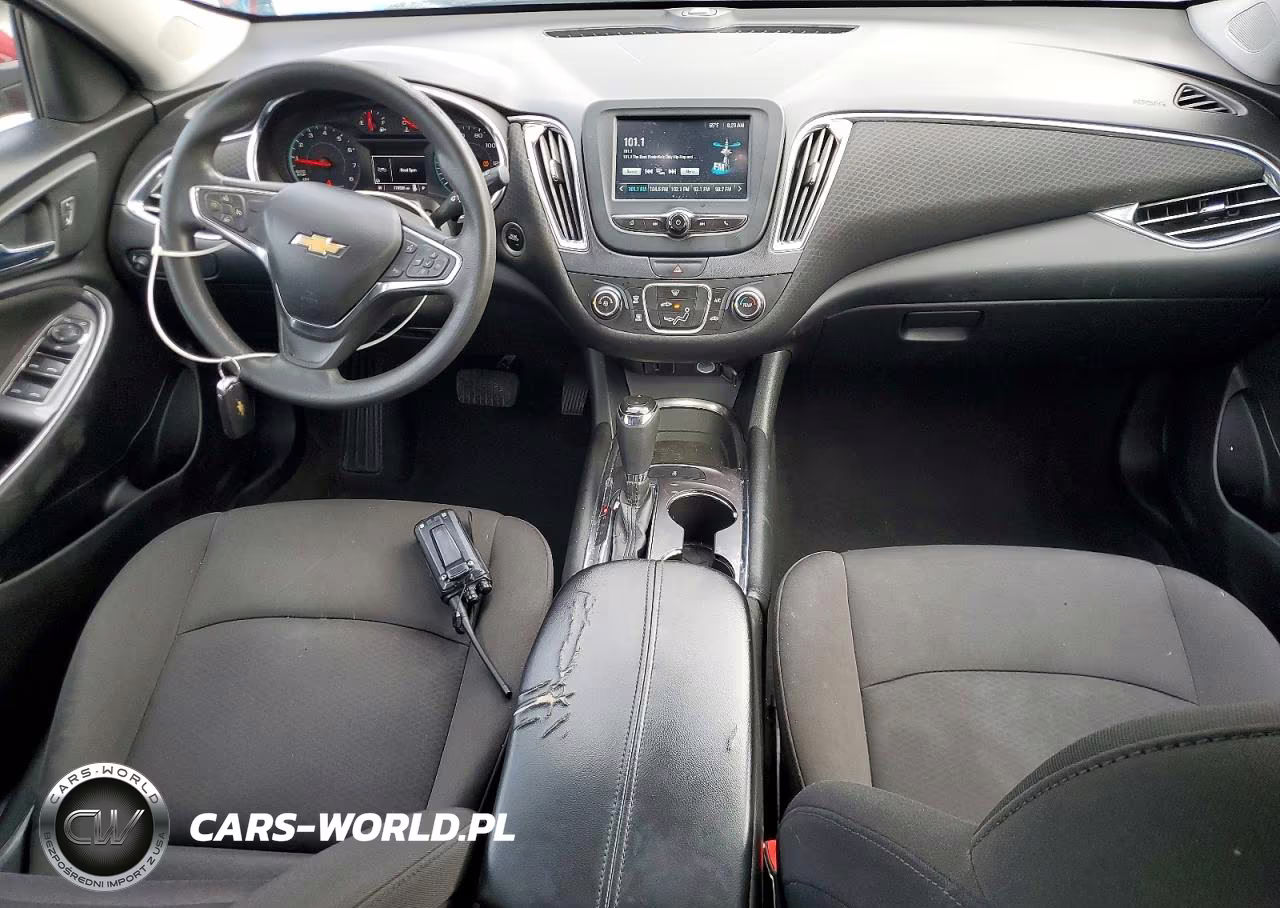 2018 Chevrolet Malibu Lt VIN:1G1ZD5ST2JF263243 - 8