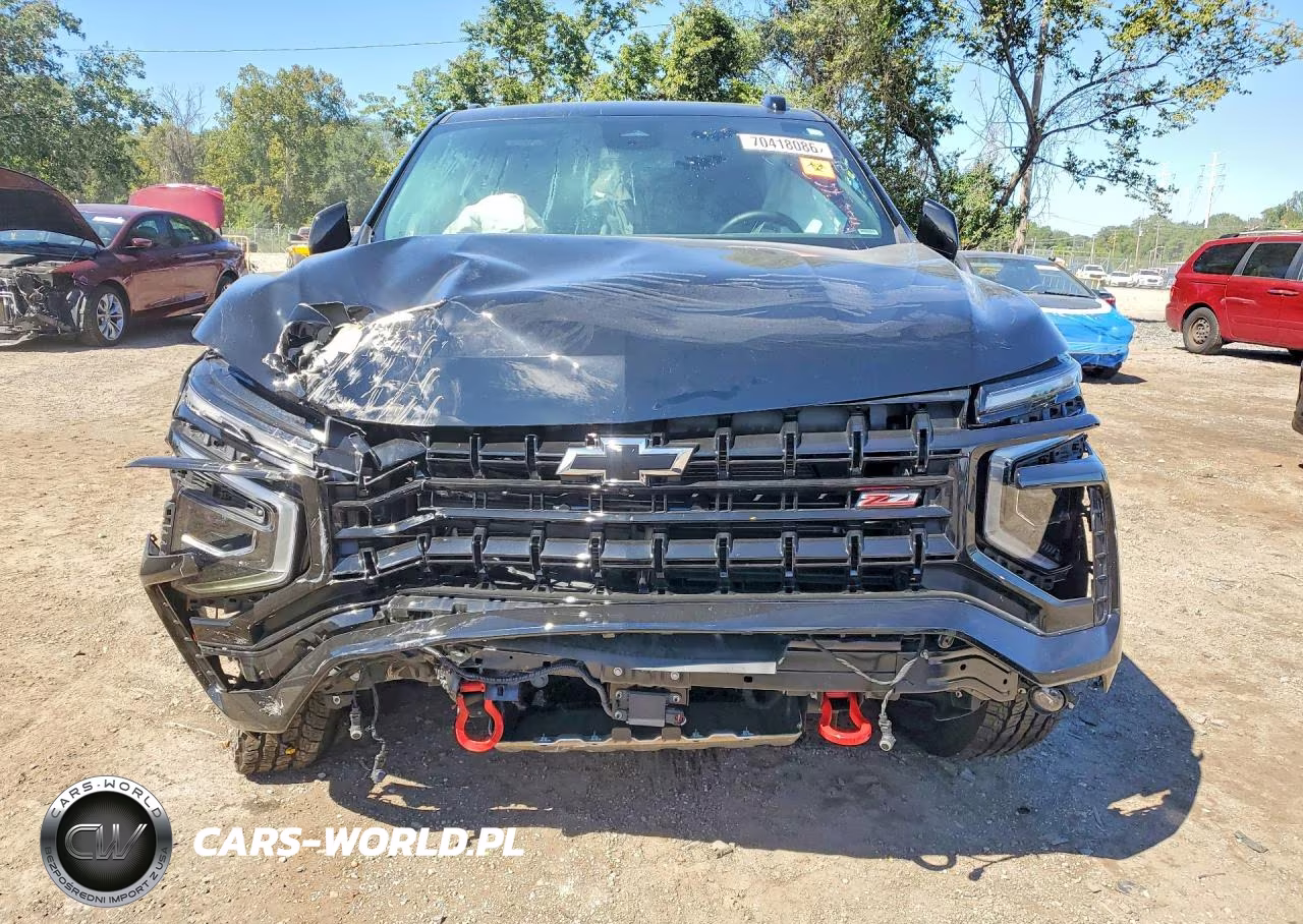 2026 Chevrolet Suburban K1500 Z71 VIN:1GNS6DKD9TR303798 - 5