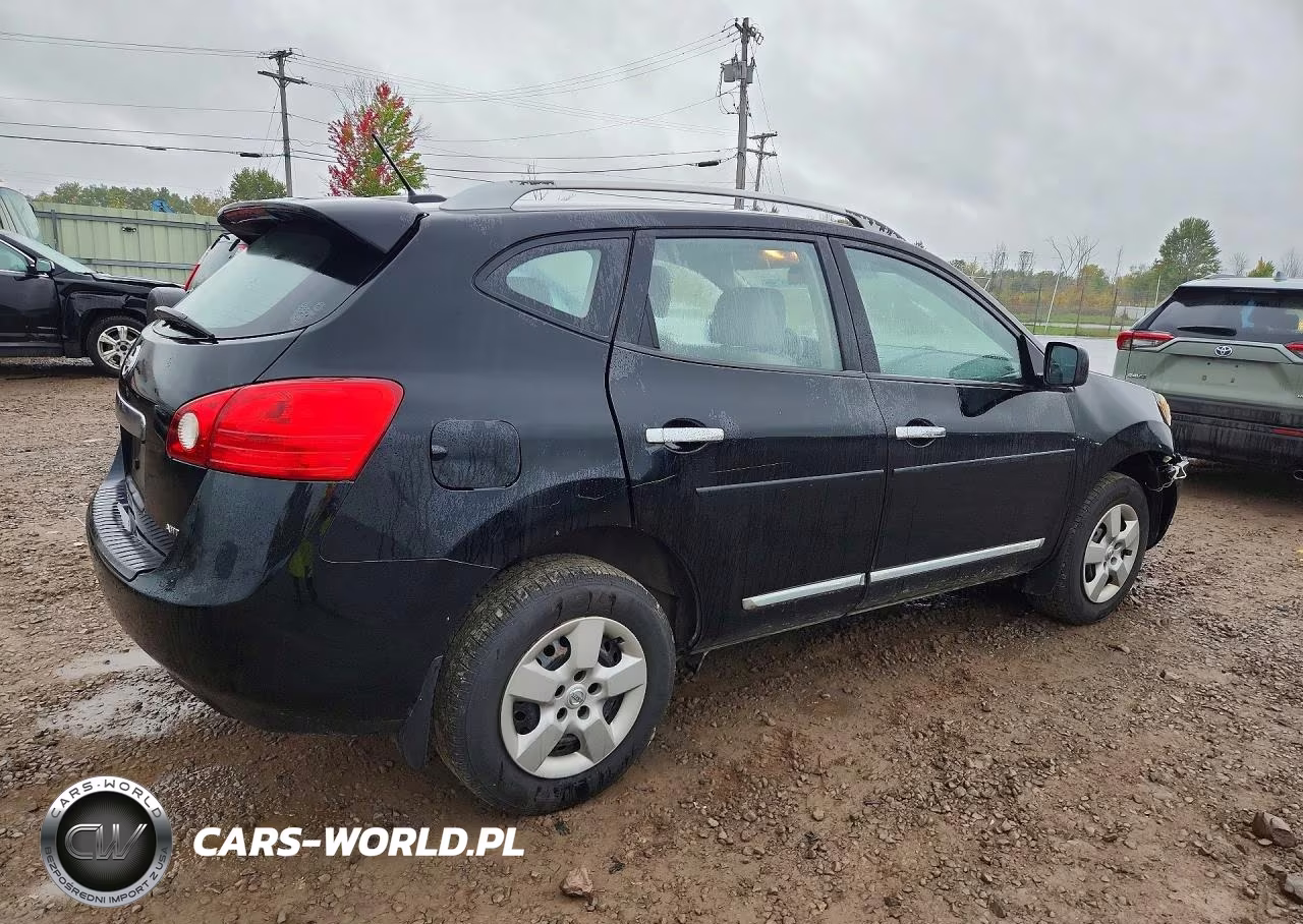 2014 Nissan Rogue Select S VIN:JN8AS5MVXEW715667 - 3