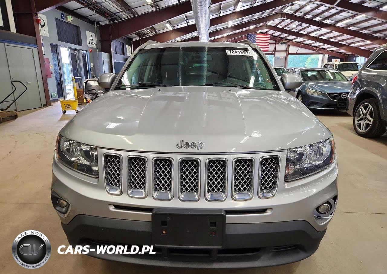 2016 Jeep Compass Latitude VIN:1C4NJDEB6GD733712 - 5