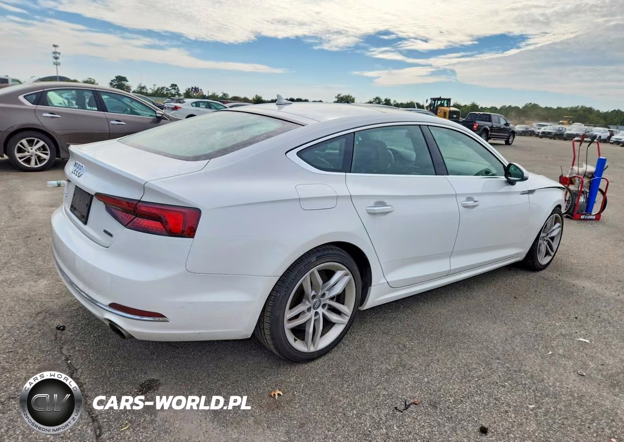 2019 Audi A5 Premium VIN:WAUANCF59KA077258 - 3