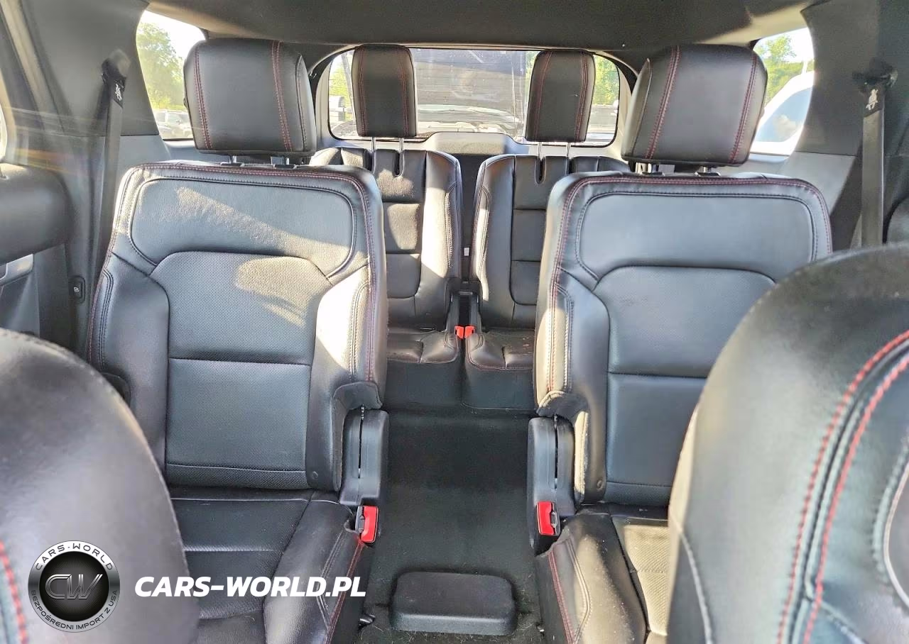 2017 Ford Explorer Sport VIN:1FM5K8GT7HGA52366 - 10