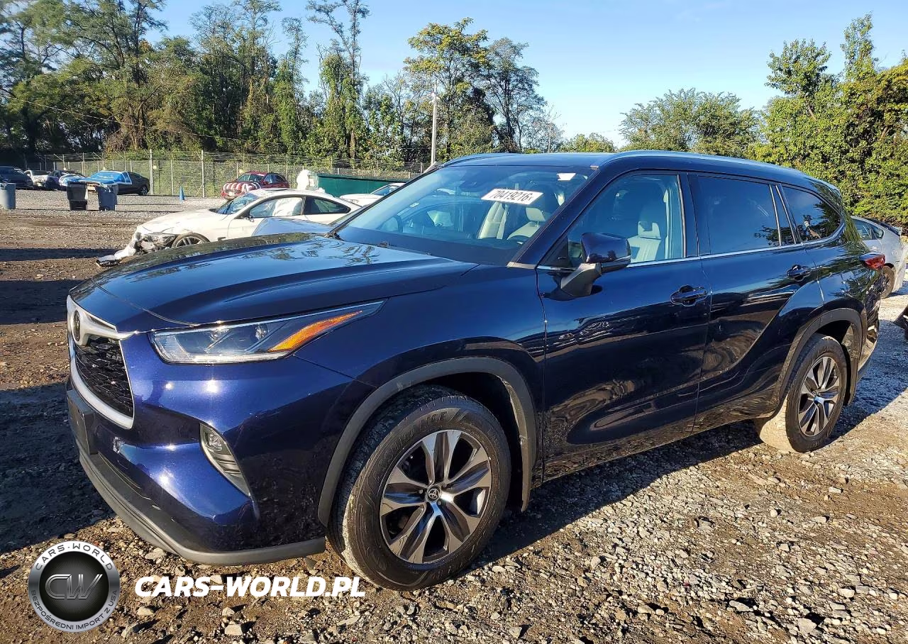2021 Toyota Highlander Xle