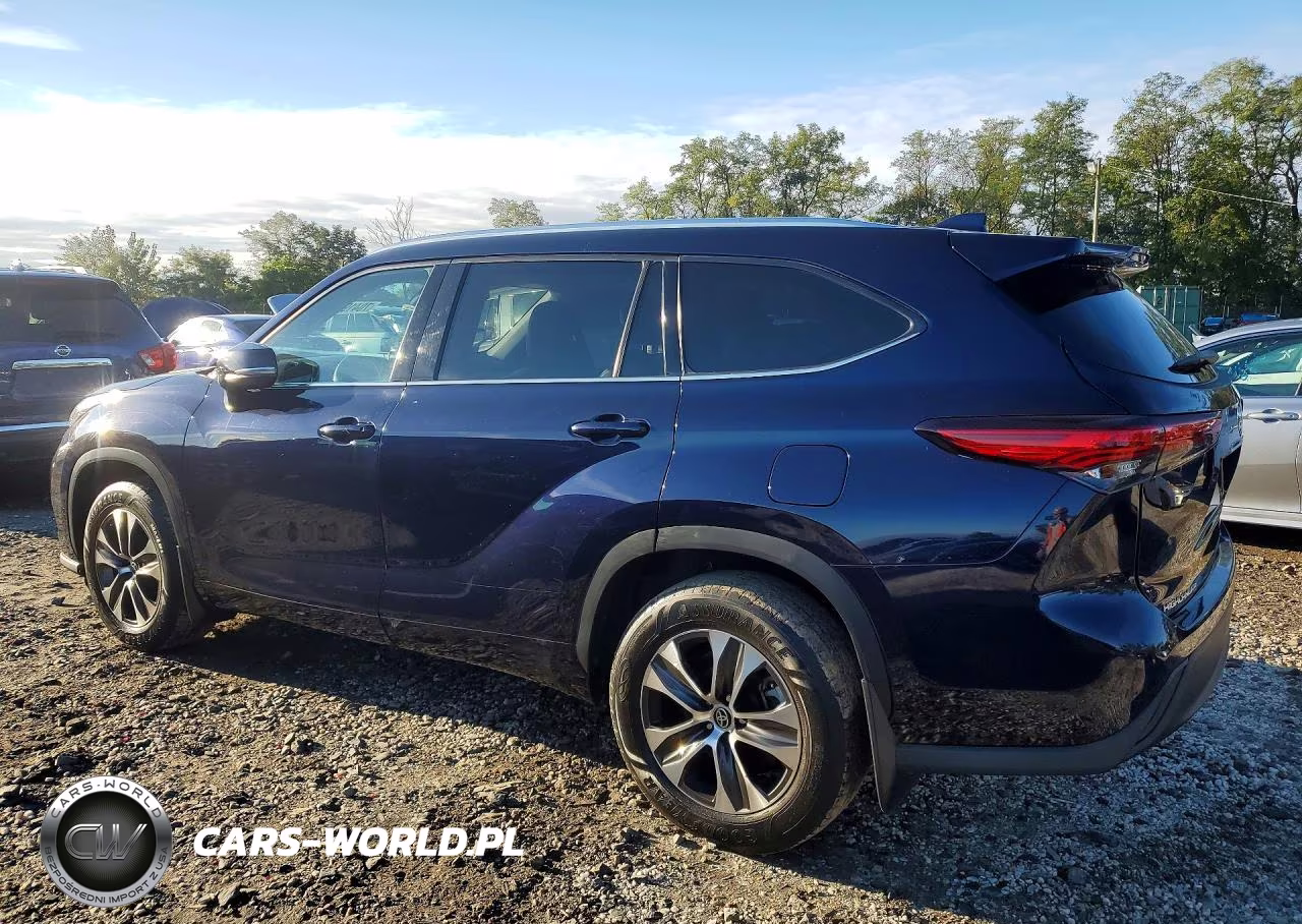 2021 Toyota Highlander Xle VIN:5TDGZRBH3MS552803 - 2