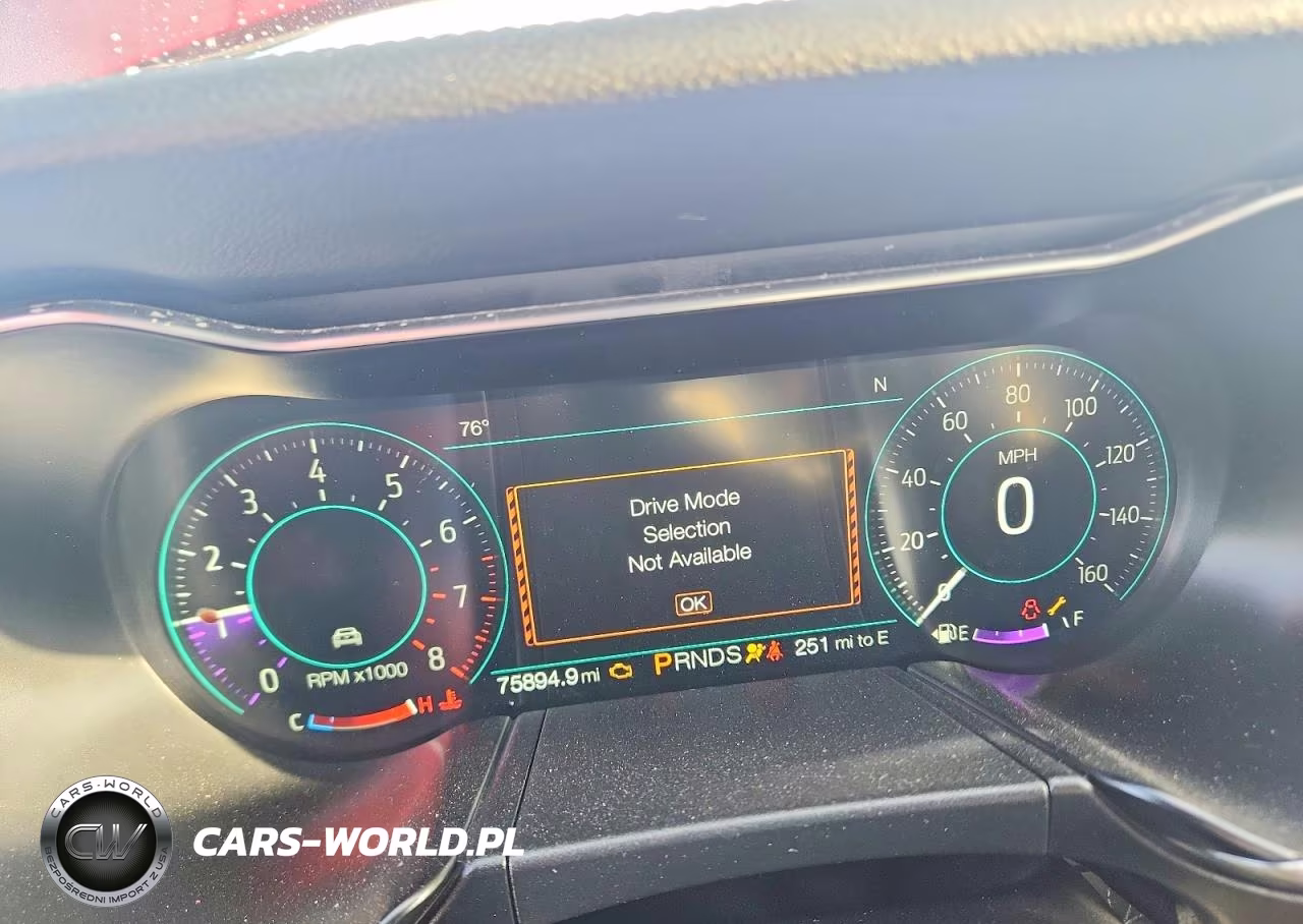 2019 Ford Mustang VIN:1FATP8UH2K5160903 - 9