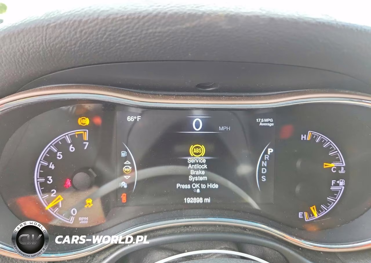 2014 Jeep Grand Cherokee Laredo VIN:1C4RJFAG0EC383804 - 9