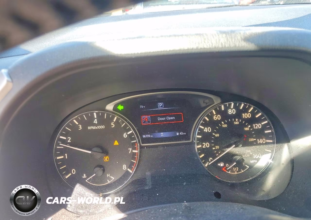 2019 Nissan Pathfinder Sl VIN:5N1DR2MN7KC604859 - 9