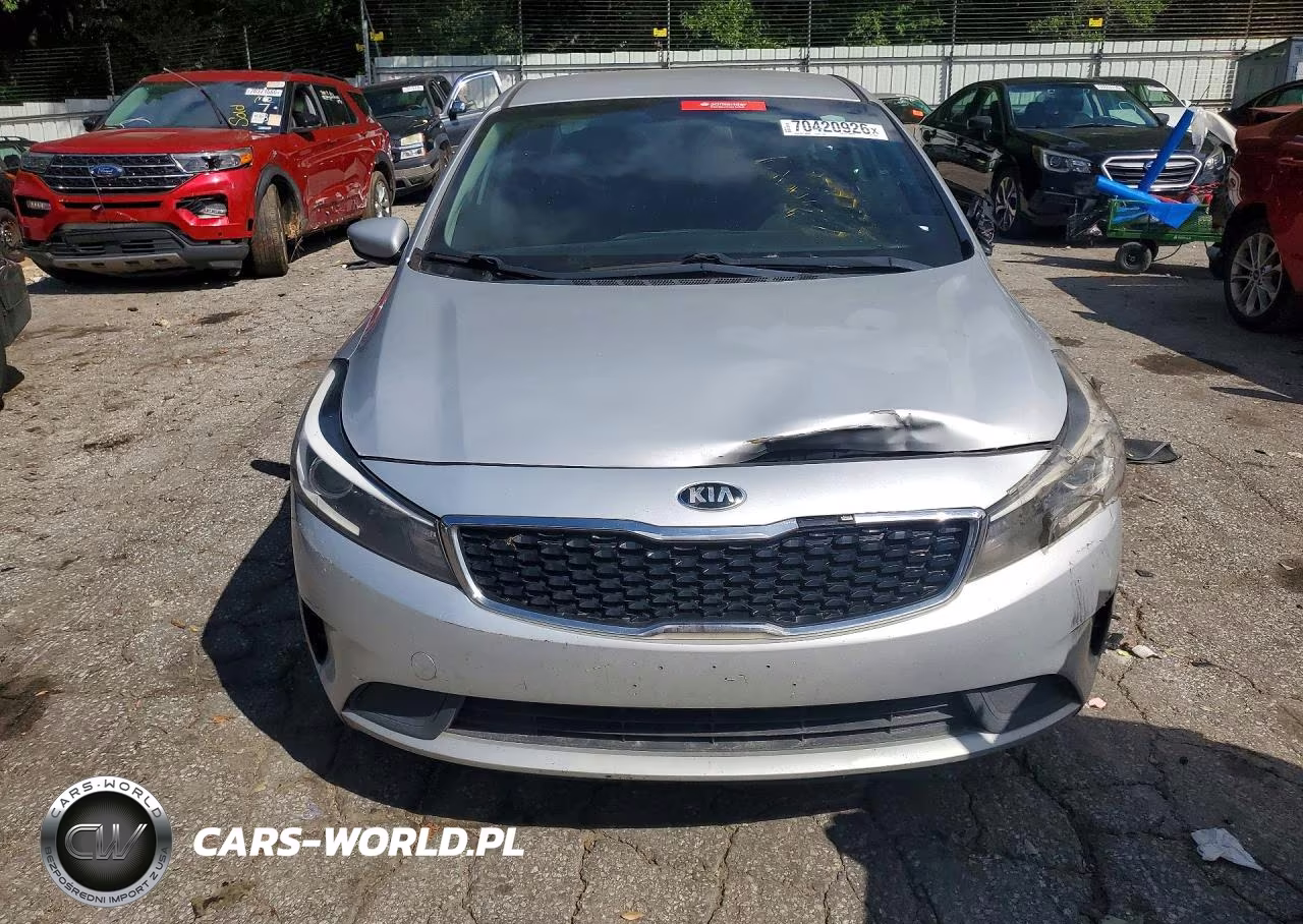 2018 Kia Forte Lx VIN:3KPFK4A75JE235722 - 5