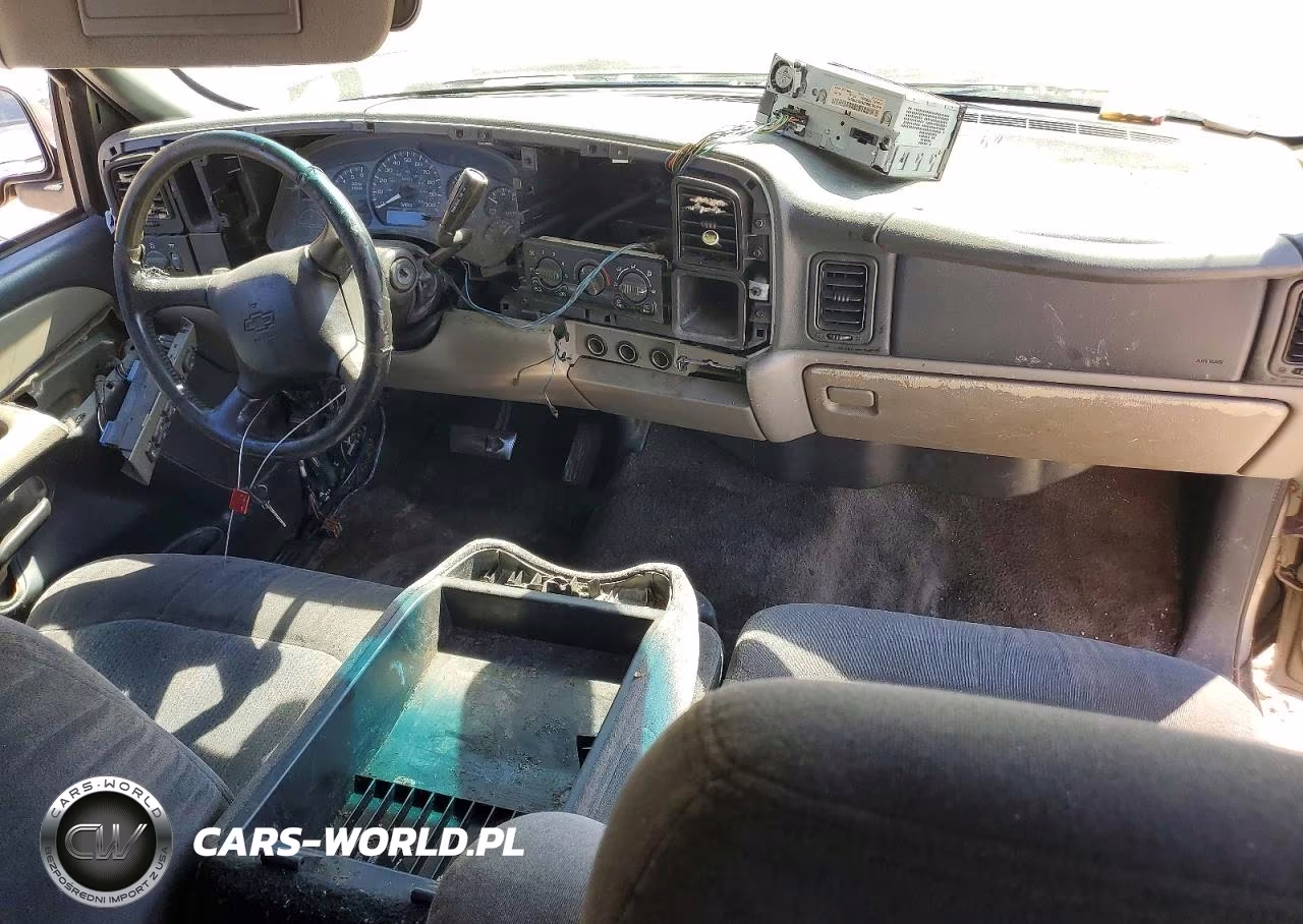 2002 Chevrolet Tahoe C1500 VIN:1GNEC13V22J117500 - 8