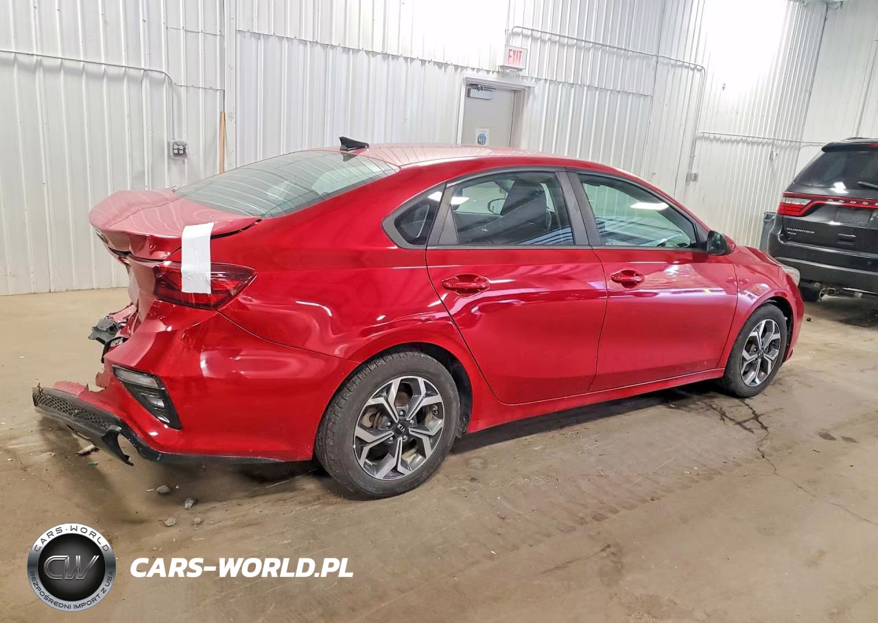 2019 Kia Forte Lxs VIN:3KPF24AD5KE077146 - 3