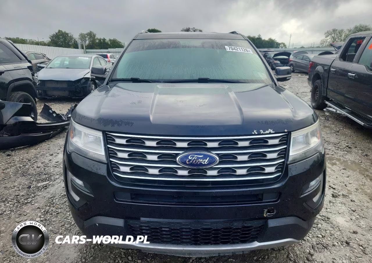 2017 Ford Explorer Xlt VIN:1FM5K7DH5HGD17909 - 5