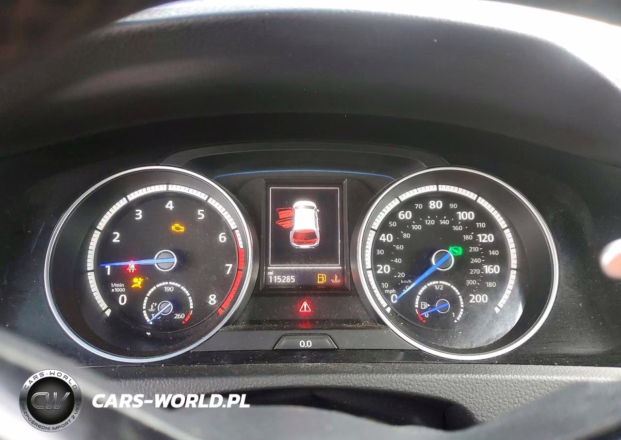 2015 Volkswagen Golf R VIN:WVWLF7AU0FW168488 - 9