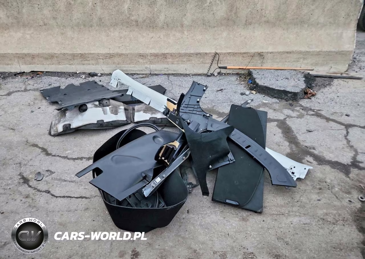 2021 Tesla Model S VIN:5YJSA1E67MF456948 - 12