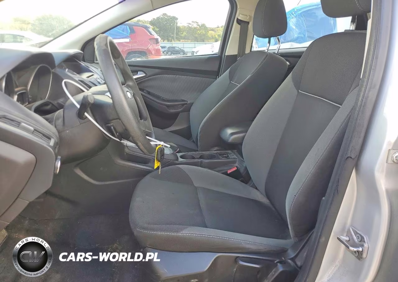 2012 Ford Focus Se VIN:1FAHP3F24CL298201 - 7