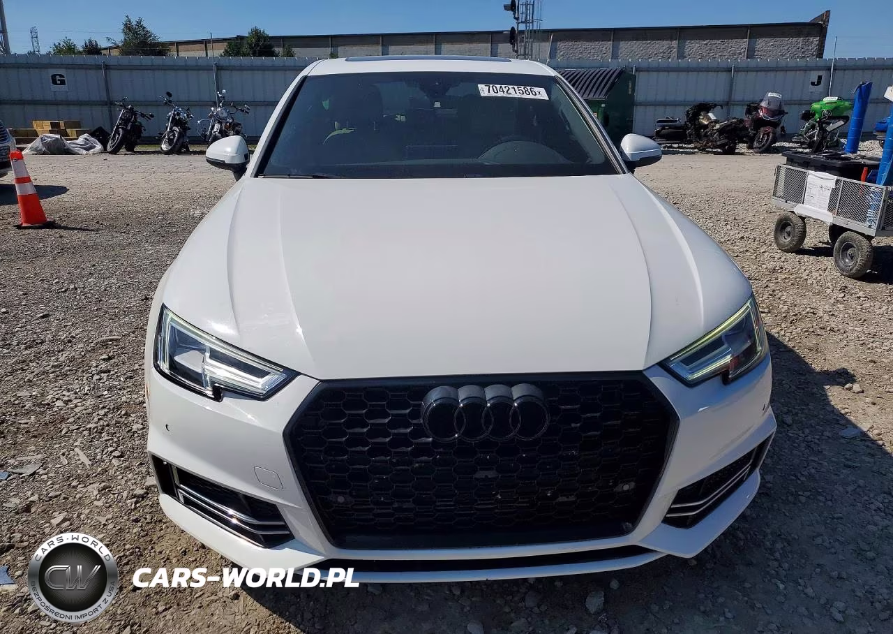 2017 Audi A4 Premium Plus VIN:WAUPNAF48HA141837 - 5
