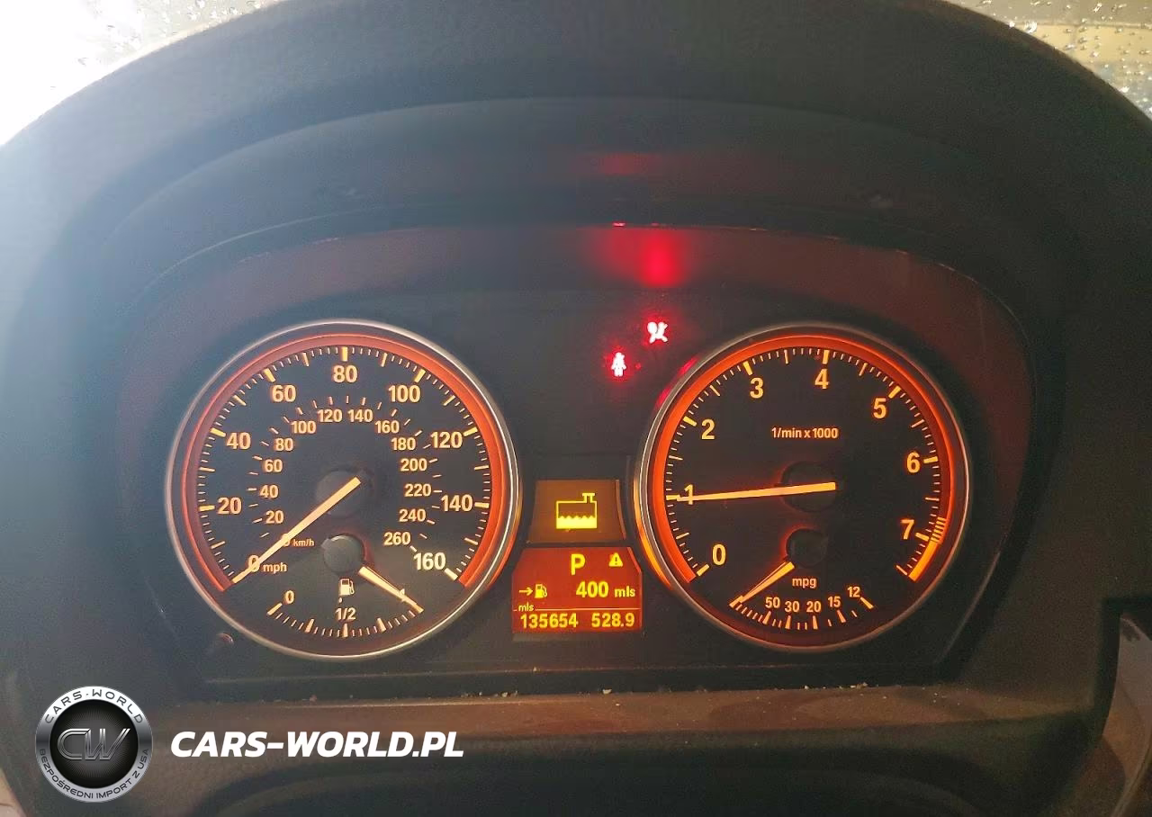 2011 BMW 328 Xi VIN:WBAPK7C50BF087209 - 9
