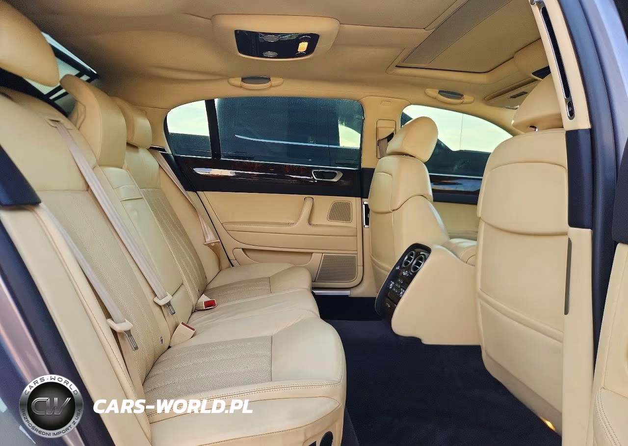 2006 Bentley Continental Flying Spur VIN:SCBBR53W96C038459 - 10
