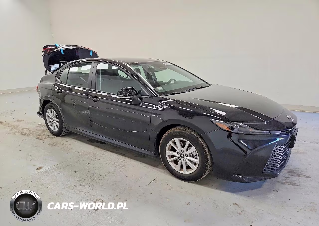 2026 Toyota Camry Le VIN:4T1DAACK3TU756450 - 4