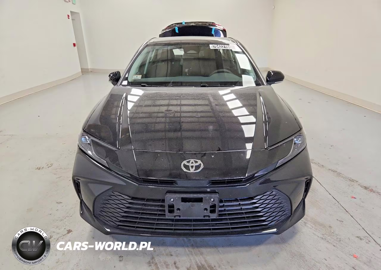 2026 Toyota Camry Le VIN:4T1DAACK3TU756450 - 5
