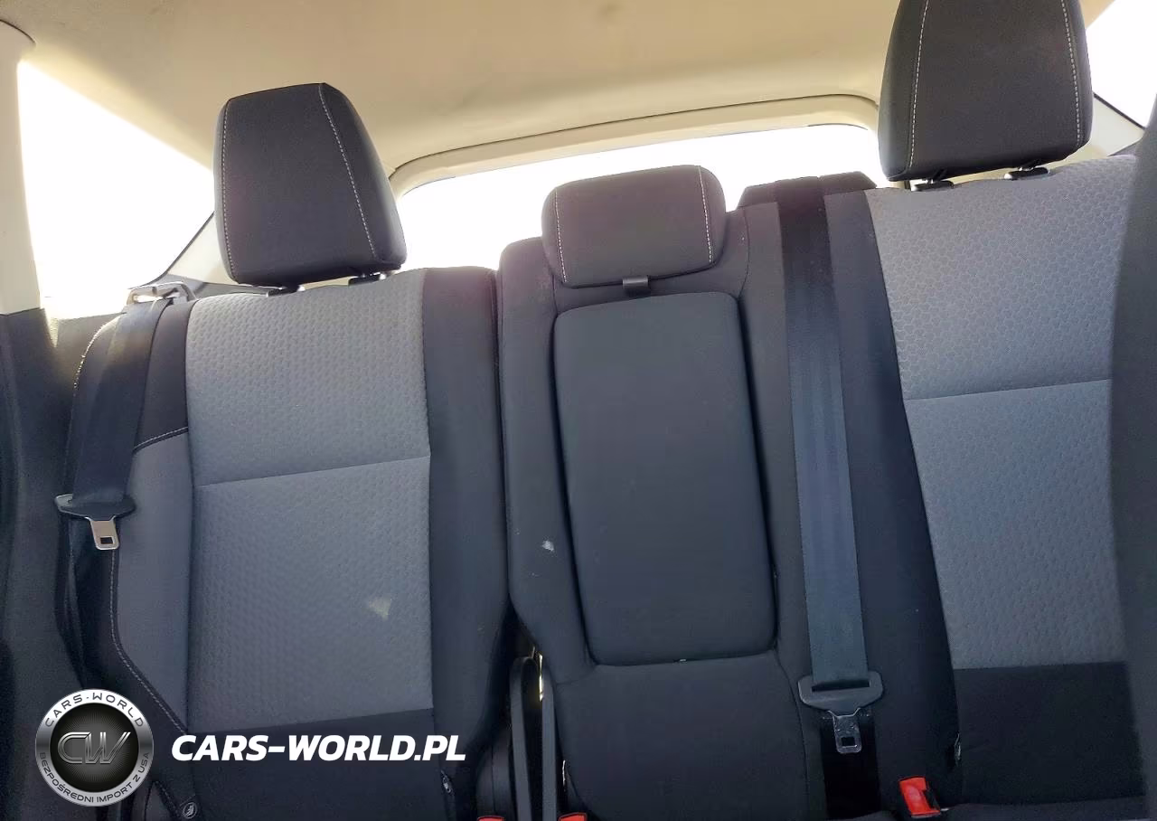 2018 Ford Escape Se VIN:1FMCU9GD1JUA32170 - 10