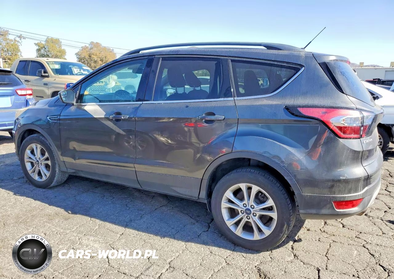 2018 Ford Escape Se VIN:1FMCU9GD1JUA32170 - 2
