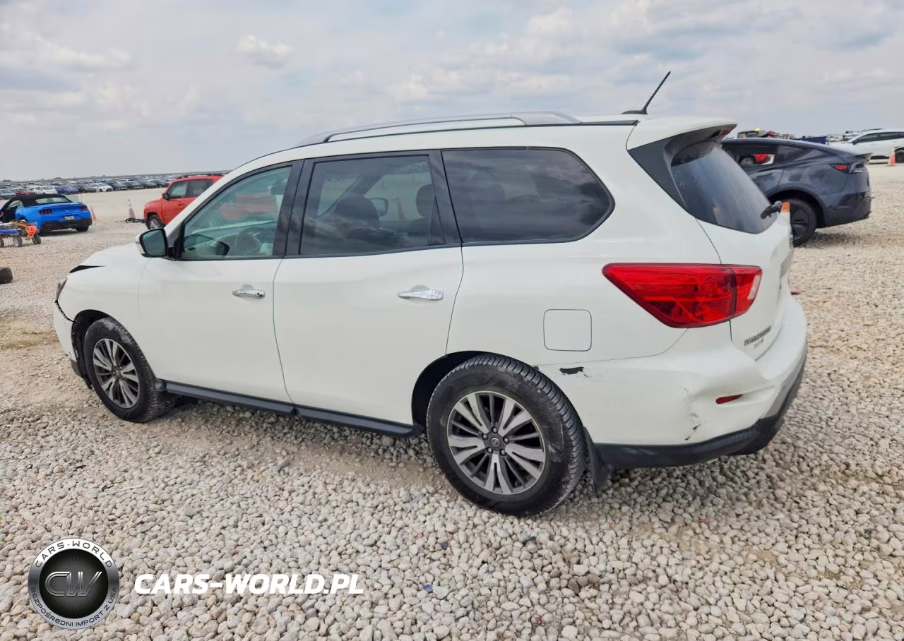2017 Nissan Pathfinder S VIN:5N1DR2MN4HC642719 - 2