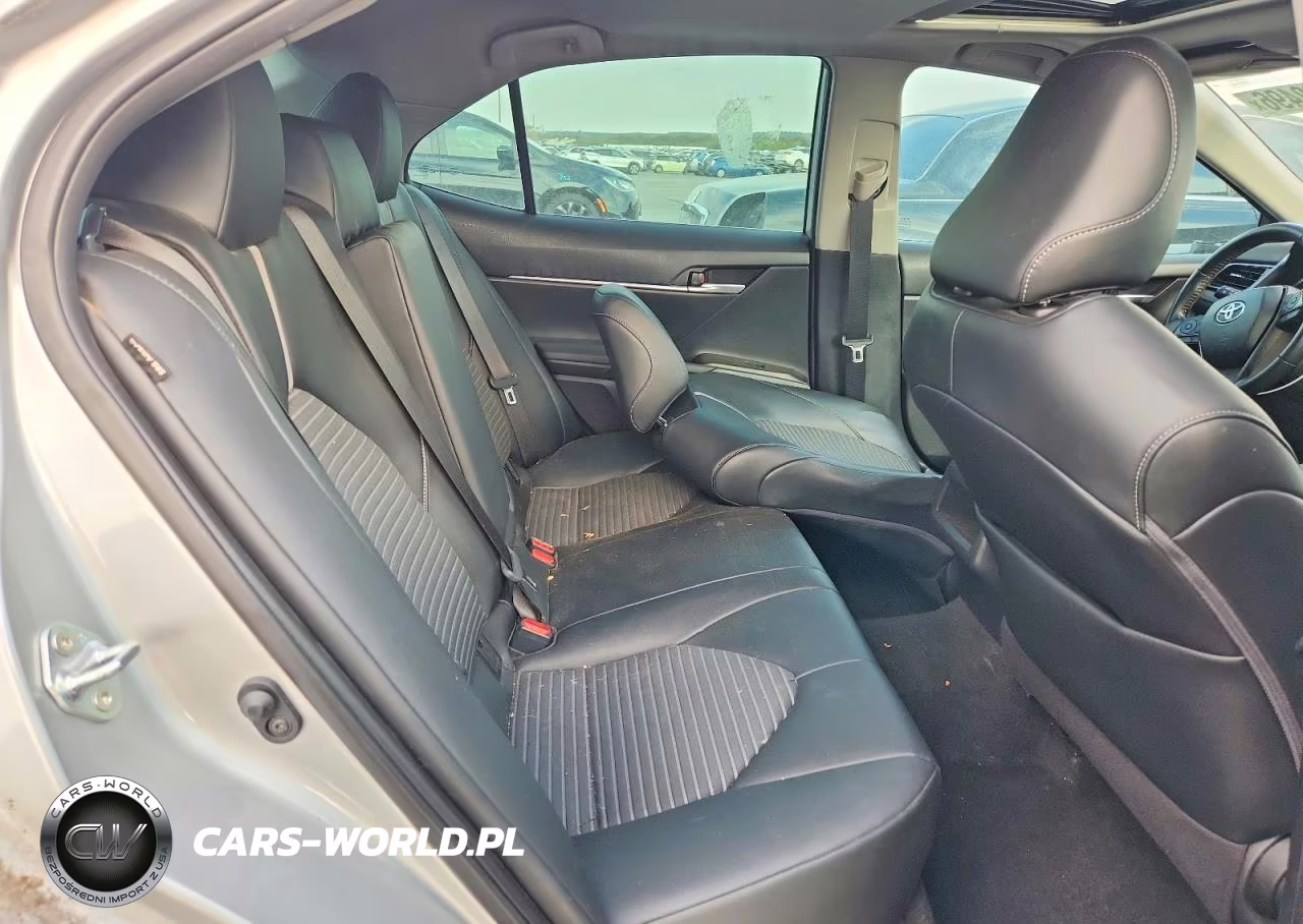 2021 Toyota Camry Se VIN:4T1T11AK7MU457494 - 10