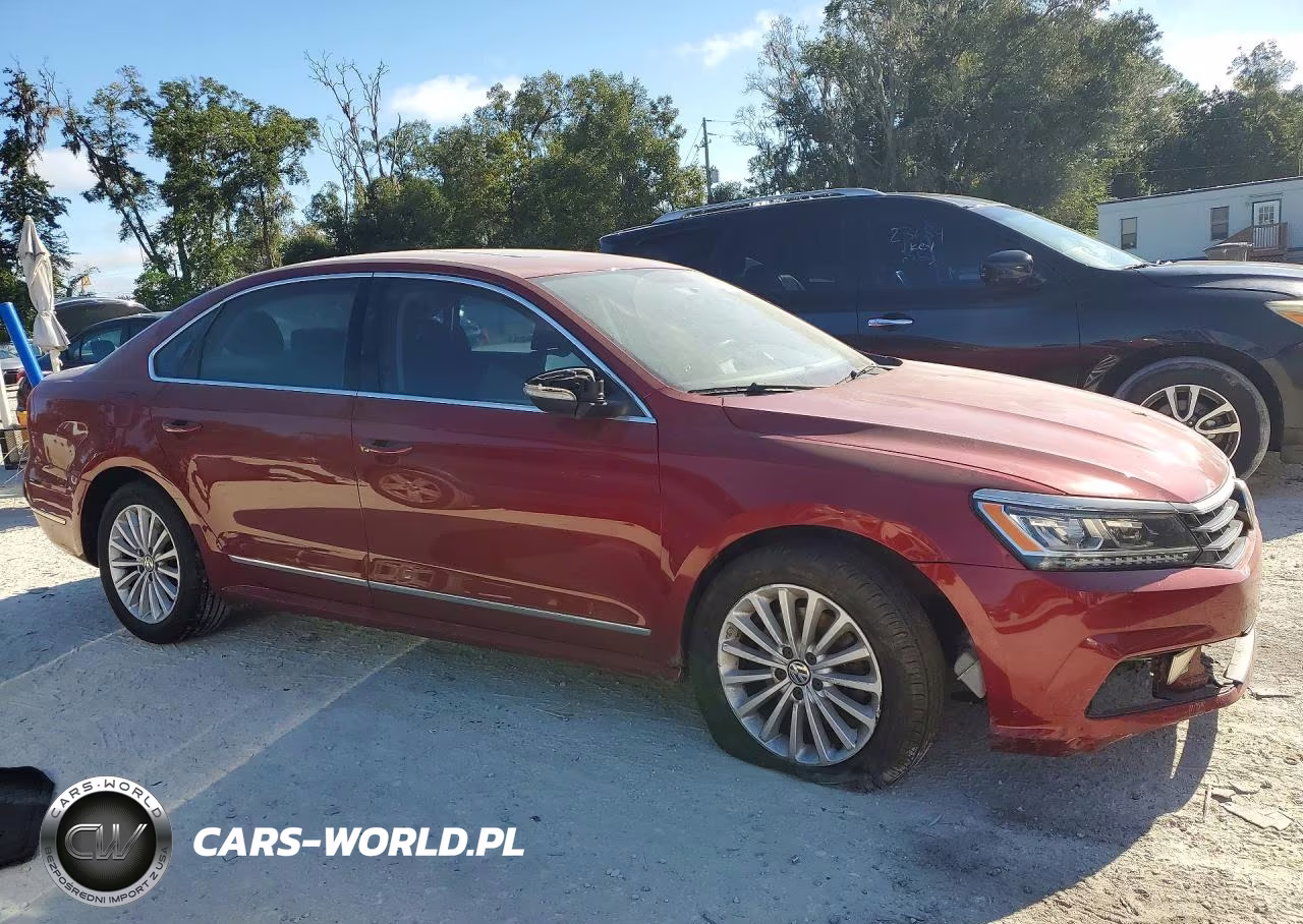 2017 Volkswagen Passat Se VIN:1VWBT7A35HC084972 - 4