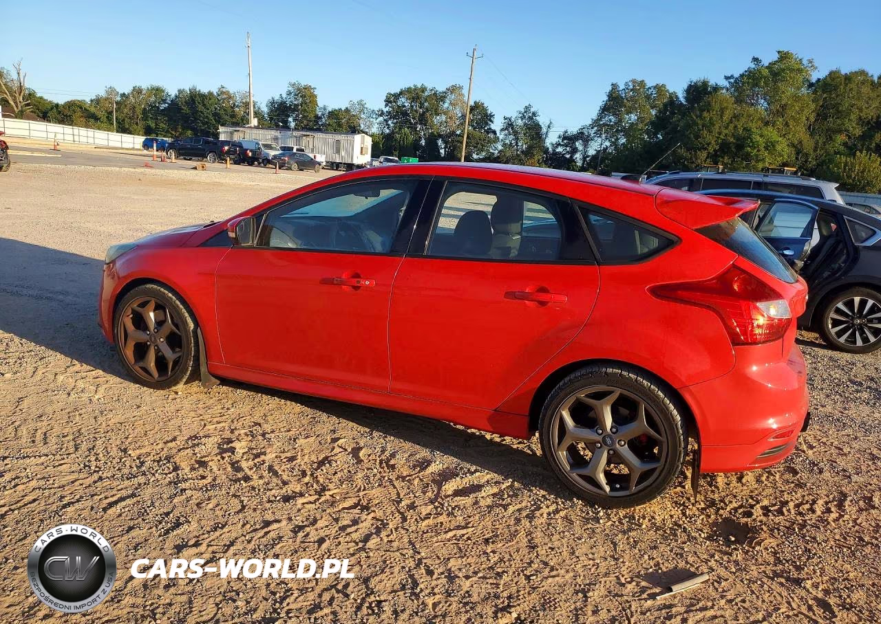 2014 Ford Focus St 4D Hatchbac VIN:1FADP3L9XEL149908 - 2
