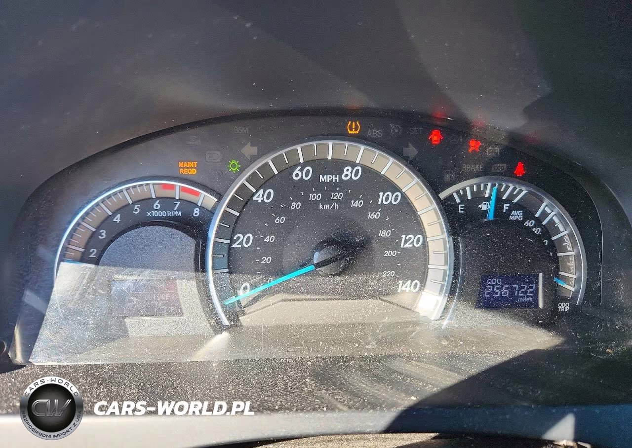 2014 Toyota Camry Se VIN:4T1BF1FKXEU422889 - 9