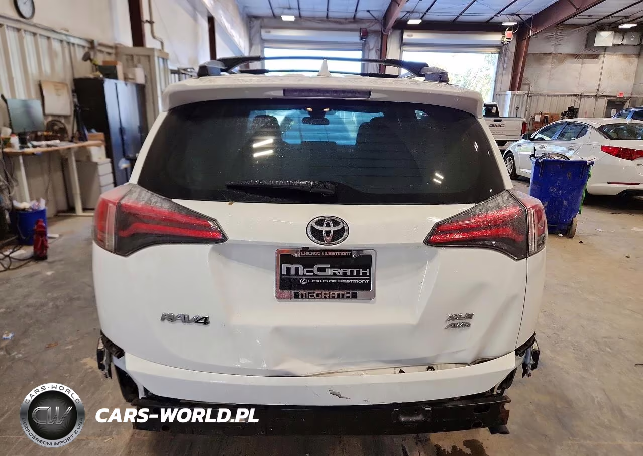 2018 Toyota Rav4 Xle VIN:JTMRFREV8JJ735934 - 6