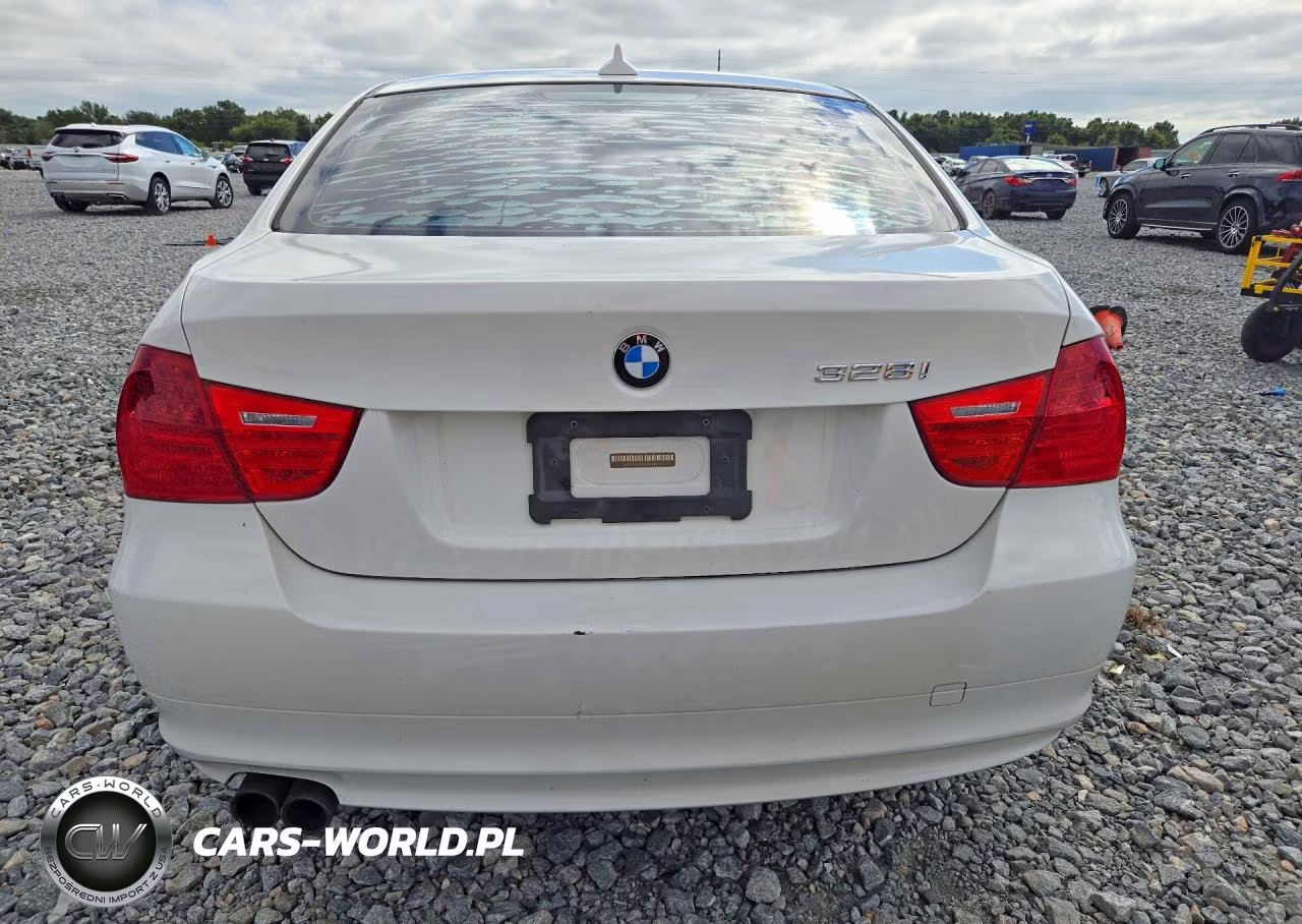 2010 BMW 328 I VIN:WBAPH7G58ANM48411 - 6