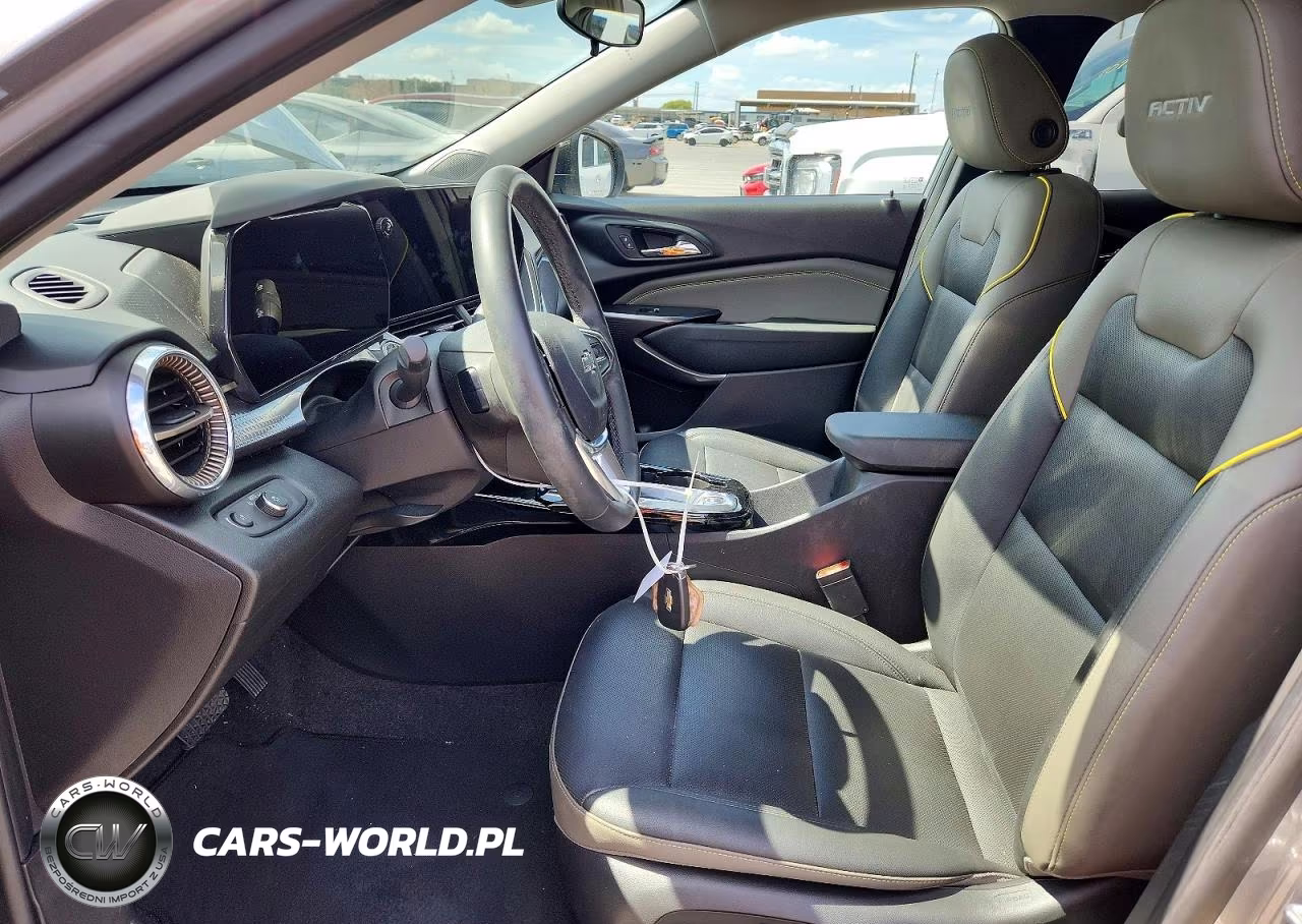 2025 Chevrolet Trax Activ VIN:KL77LKEP7SC037262 - 7