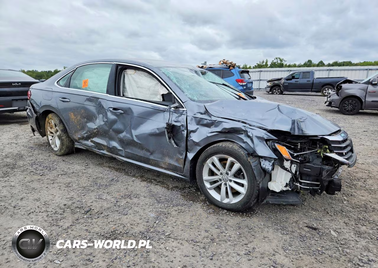 2020 Volkswagen Passat Se VIN:1VWSA7A30LC018702 - 4