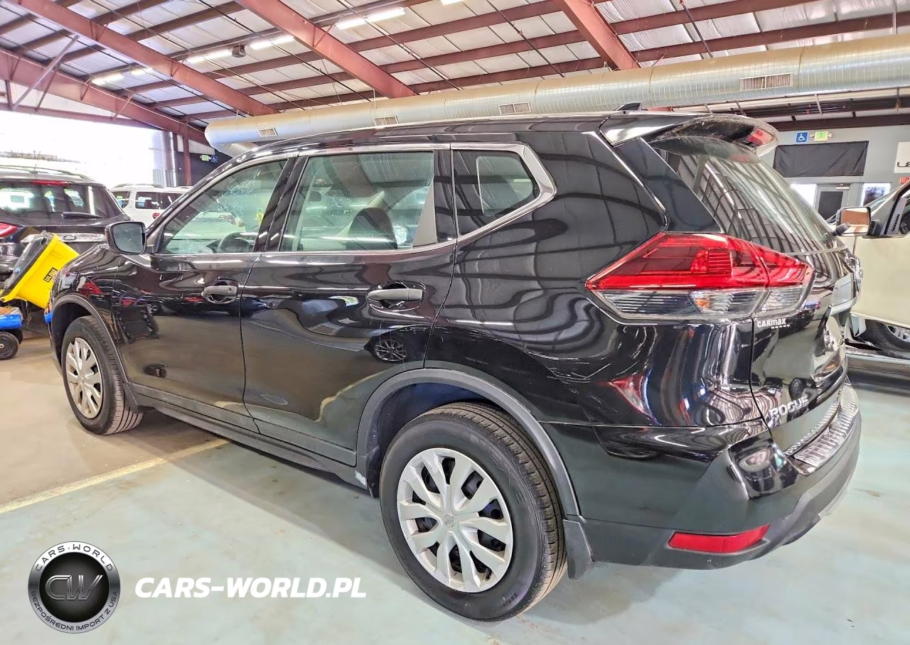 2018 Nissan Rogue S VIN:5N1AT2MV2JC792922 - 2