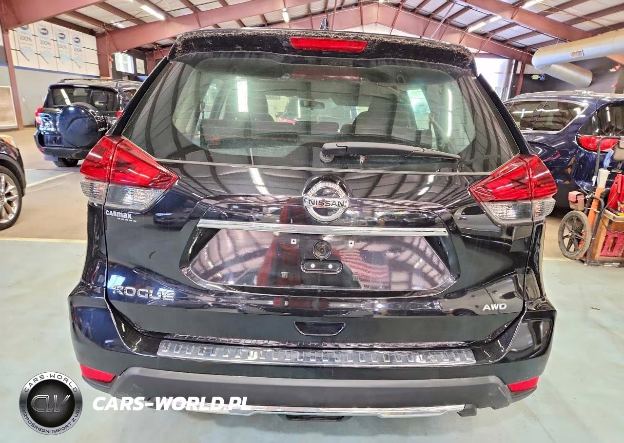 2018 Nissan Rogue S VIN:5N1AT2MV2JC792922 - 6
