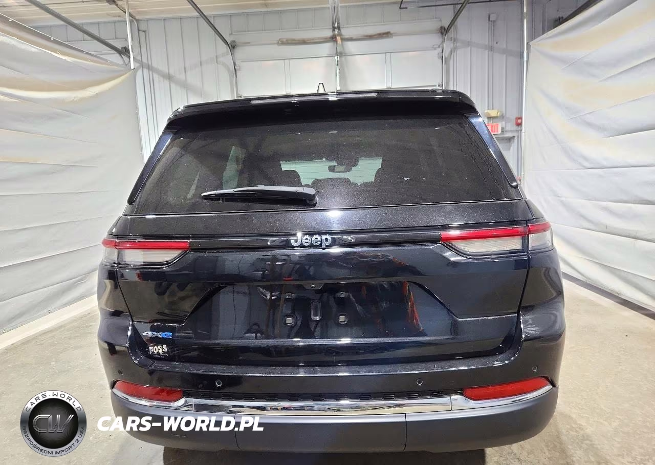 2023 Jeep Grand Cherokee Limited 4Xe VIN:1C4RJYB66PC595689 - 6