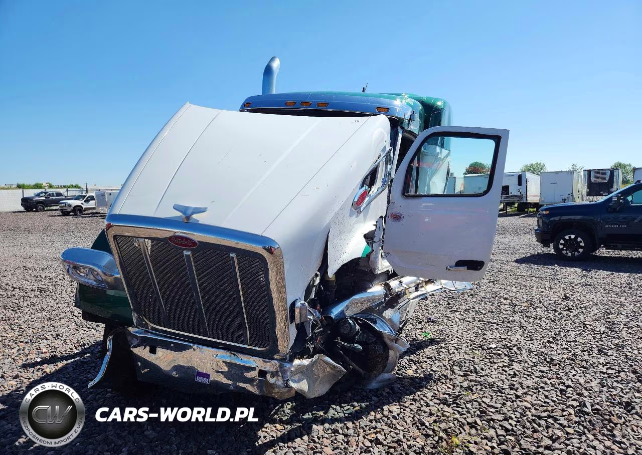 2026 Peterbilt 567 Semi Truck